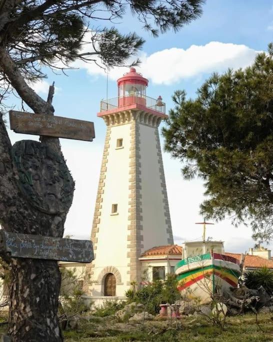 A 5Mn De La Reserve Africaine, Charmante Maison De Village Avec Patio Sigean Ngoại thất bức ảnh