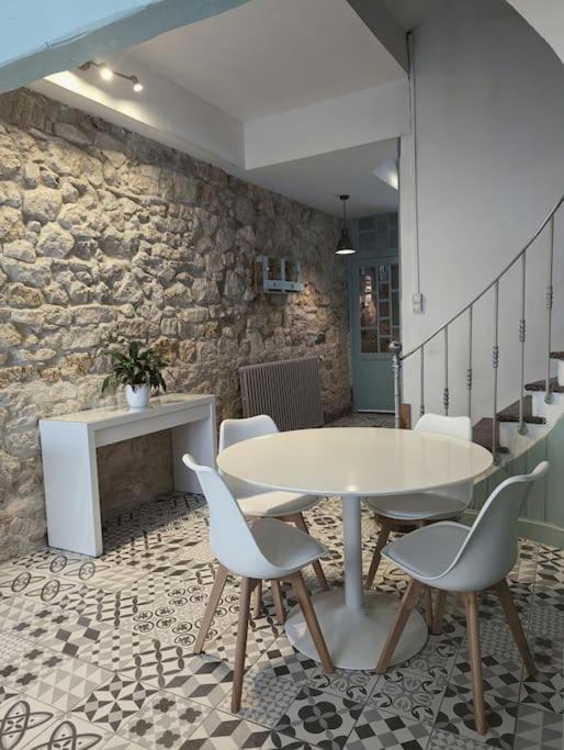 A 5Mn De La Reserve Africaine, Charmante Maison De Village Avec Patio Sigean Ngoại thất bức ảnh